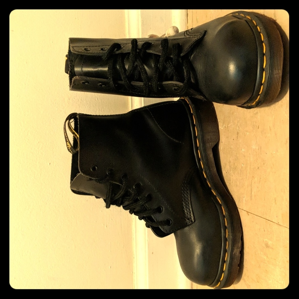 STEEL TOE doc Marten's